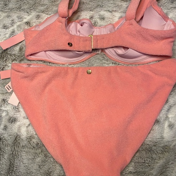 VS NWT Terry Bikini - Picture 2 of 4